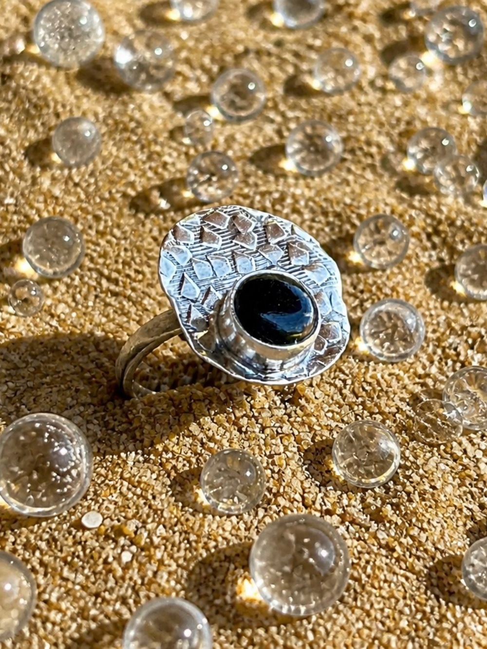 Nuummite Ring